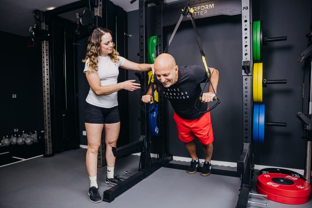 Dr. Vera Schnells Personal Training Krafttraining TRX